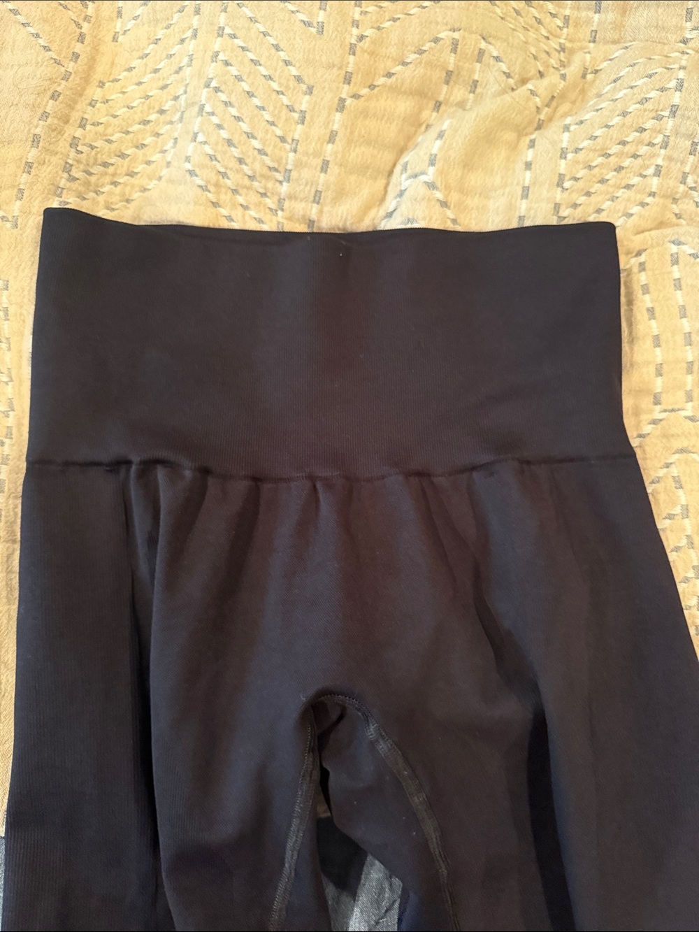 LNDR High-Rise Black Active Leggings streamline - Picture 4 of 4